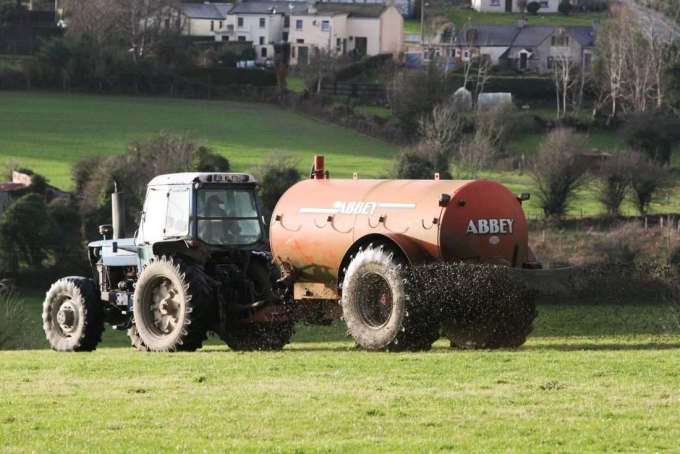 Dairylink: Time to think about slurry as ban lifts for the Northern half of the country
